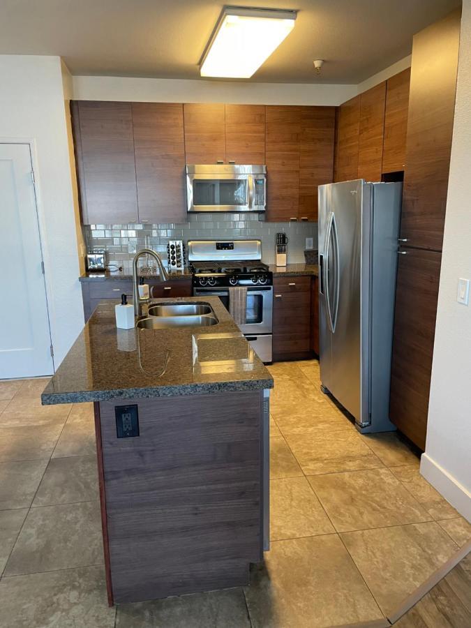 Villa Marina - Modern & Immaculate, Spacious, Gated Condo With Fireplace Pool, Gym, 2 Master Bedrooms Los Angeles Esterno foto